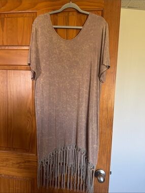 POL Taupe Fringe Short Sleeve Shift Dress